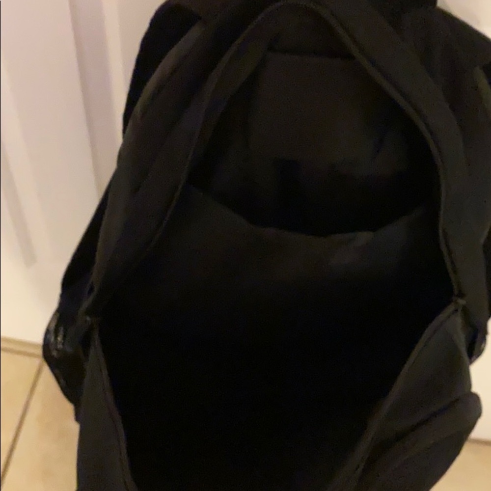 Backpack 🎒 - Picture 3 of 11